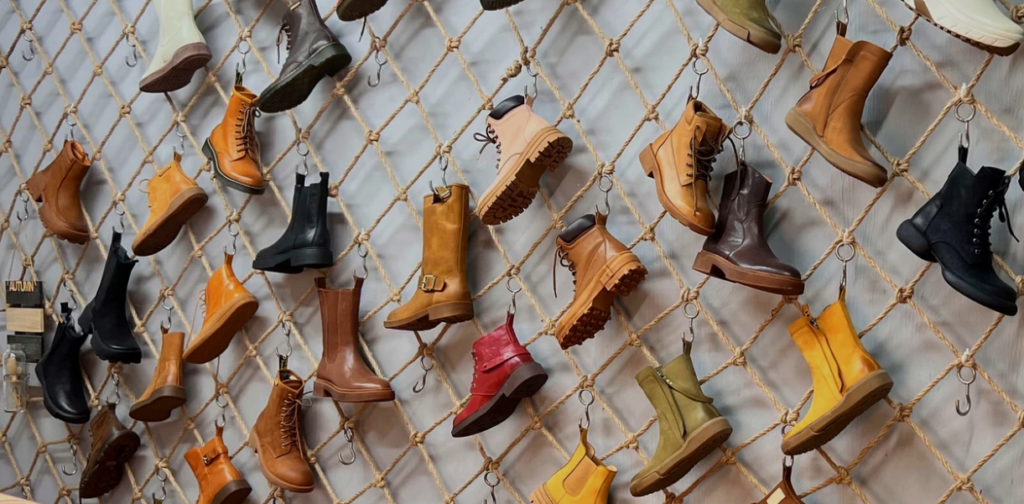 Dwarves Shoes